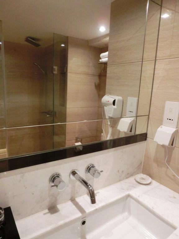 Estay Residence • Poly Central Pivot Cantão Quarto foto